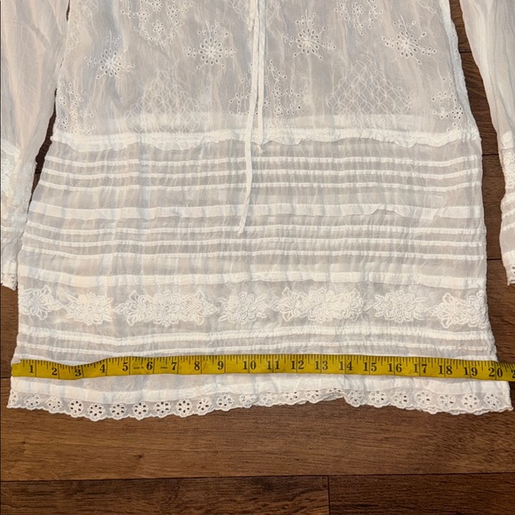 Johnny Was Size Extra Small Egg Shell Off White Sheer Tunic Long Sleeve Top Cute - Picture 8 of 15